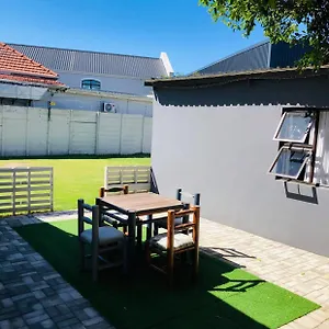 Guest house T H Royale, Port Elizabeth