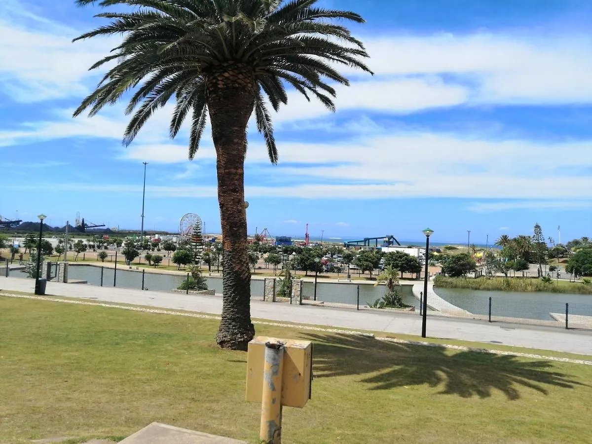 Malibu On Beach Road Port Elizabeth 0*,  Sudafrica